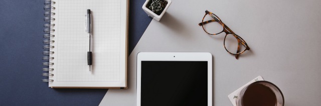 Why + How To Update Your Old Blog Posts (I got 490,000+ pageviews when I did!) // sarahvonbargen.com update old blog posts
